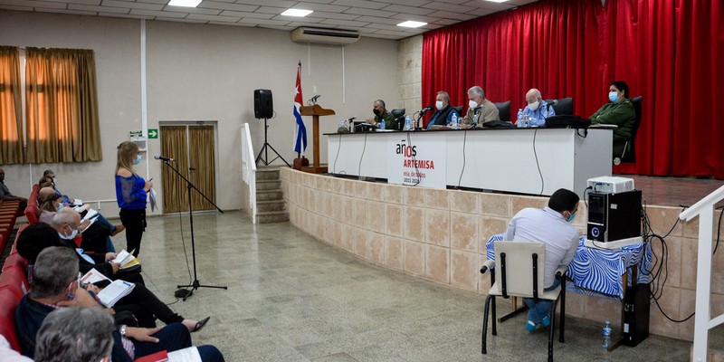 Encuentro con dirigentes provinciales y municipales - Artemisa