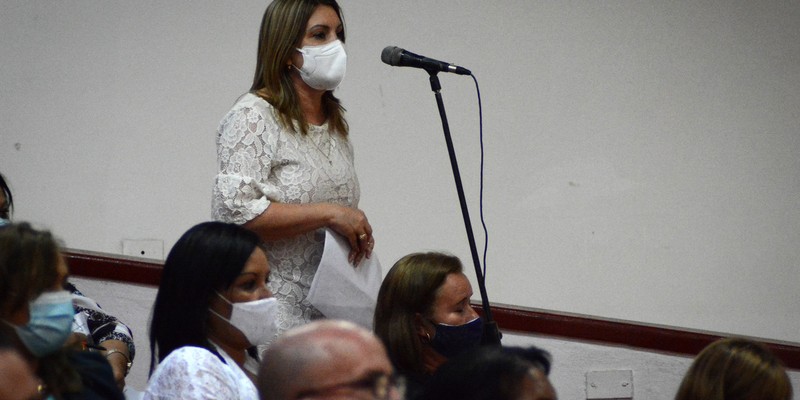 Encuentro con dirigentes provinciales y municipales - Holguin