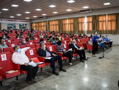 Encuentro con dirigentes provinciales y municipales - Artemisa