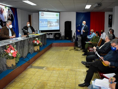 Encuentro con dirigentes provinciales y municipales - Isla de la Juventud