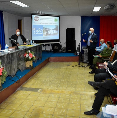 Encuentro con dirigentes provinciales y municipales - Isla de la Juventud