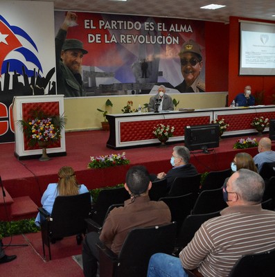 Encuentro con dirigentes provinciales y municipales - Camagüey