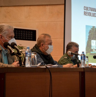 Encuentro con dirigentes provinciales y municipales - Pinar del Río
