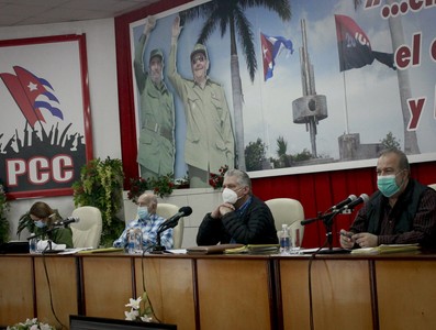 Encuentro con dirigentes provinciales y municipales - Villa Clara