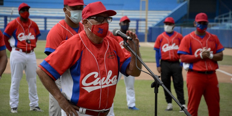 Encuentro con Equipo Cuba de Béisbol