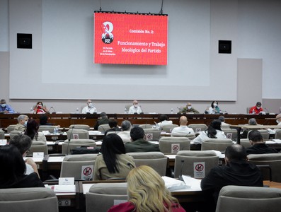 8vo. Congreso del Partido Comunista de Cuba, Segunda Jornada.  Fotos: Estudios Revolución