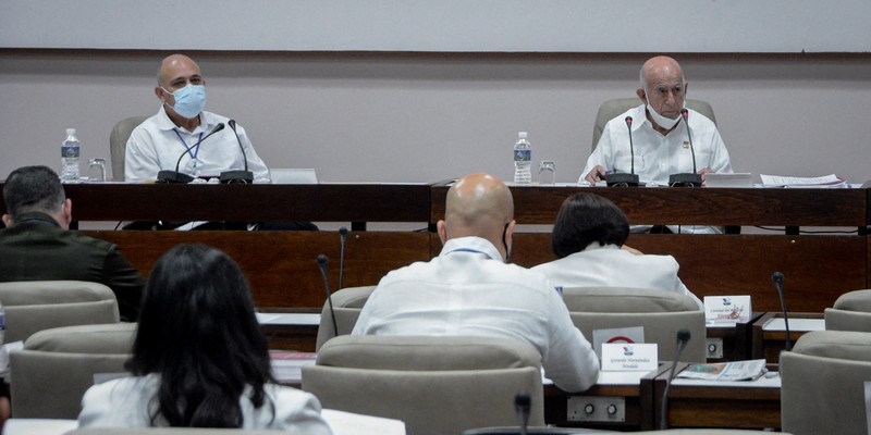8vo. Congreso del Partido Comunista de Cuba, Segunda Jornada.  Fotos: Estudios Revolución