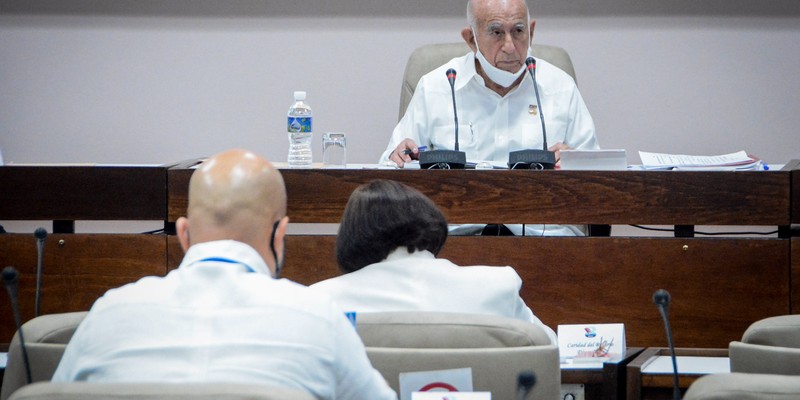 8vo. Congreso del Partido Comunista de Cuba, Segunda Jornada.  Fotos: Estudios Revolución