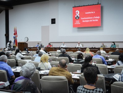 8vo. Congreso del Partido Comunista de Cuba, Segunda Jornada.  Fotos: Estudios Revolución