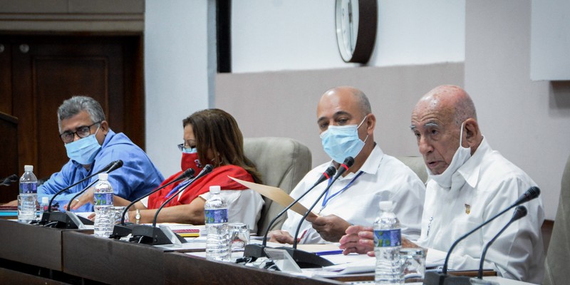 8vo. Congreso del Partido Comunista de Cuba, Segunda Jornada.  Fotos: Estudios Revolución