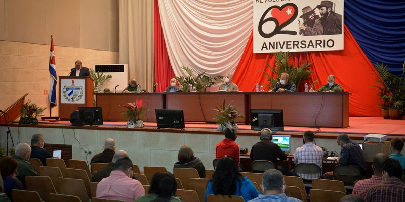 Encuentro con dirigentes provinciales y municipales - Pinar del Río