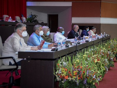 8vo. Congreso del Partido Comunista de Cuba, Segunda Jornada.  Fotos: Estudios Revolución