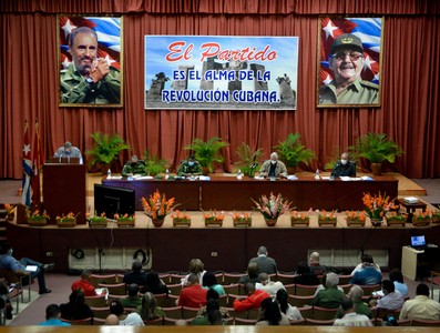Encuentro con dirigentes provinciales y municipales - Guantánamo