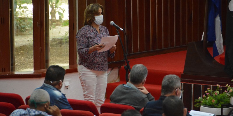 Encuentro con dirigentes provinciales y municipales - Holguin