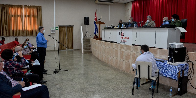 Encuentro con dirigentes provinciales y municipales - Artemisa