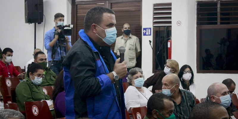 Encuentro con dirigentes provinciales y municipales - Villa Clara