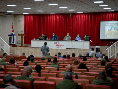 Encuentro con dirigentes provinciales y municipales - Artemisa