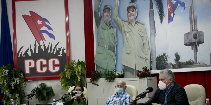 Encuentro con dirigentes provinciales y municipales - Villa Clara
