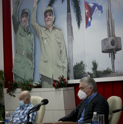 Encuentro con dirigentes provinciales y municipales - Villa Clara