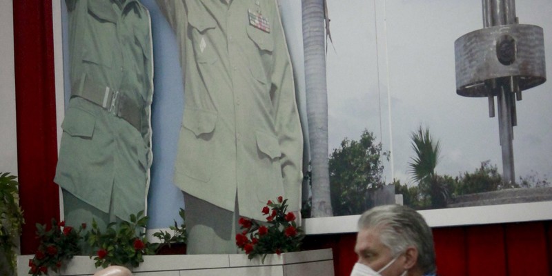 Encuentro con dirigentes provinciales y municipales - Villa Clara