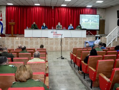 Encuentro con dirigentes provinciales y municipales - Artemisa