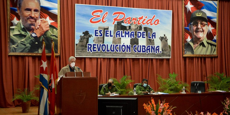 Encuentro con dirigentes provinciales y municipales - Guantánamo