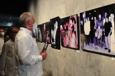 Exposiciones Fotográficas Fidel en Revolución y Mis fotos con Fidel 2