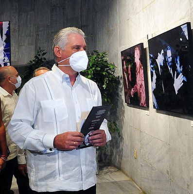 Exposiciones Fotográficas Fidel en Revolución y Mis fotos con Fidel