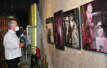 Exposiciones Fotográficas Fidel en Revolución y Mis fotos con Fidel 10
