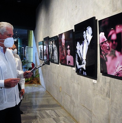 Exposiciones Fotográficas Fidel en Revolución y Mis fotos con Fidel
