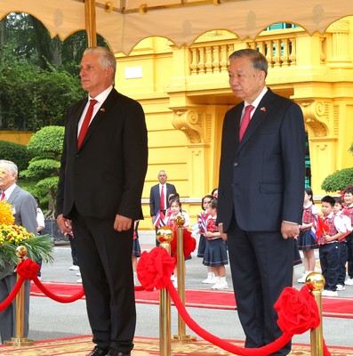 Presidente Díaz-Canel en Vietnam