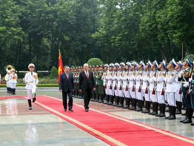 Presidente Díaz-Canel en Vietnam