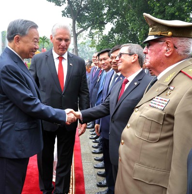 Presidente Díaz-Canel en Vietnam