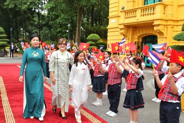 Presidente Díaz-Canel en Vietnam 16