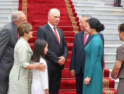 Presidente Díaz-Canel en Vietnam