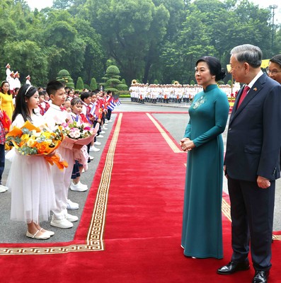 Presidente Díaz-Canel en Vietnam