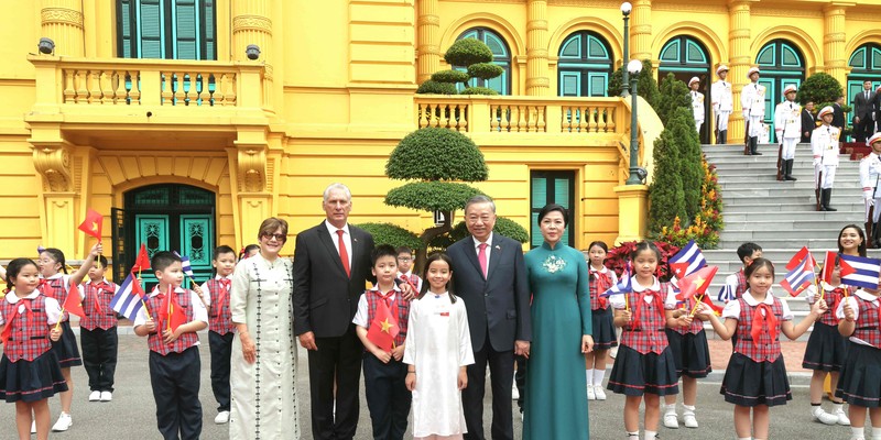 Presidente Díaz-Canel en Vietnam