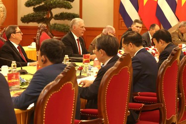 Presidente Díaz-Canel en Vietnam 36