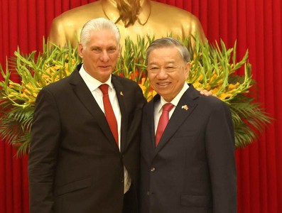 Presidente Díaz-Canel en Vietnam