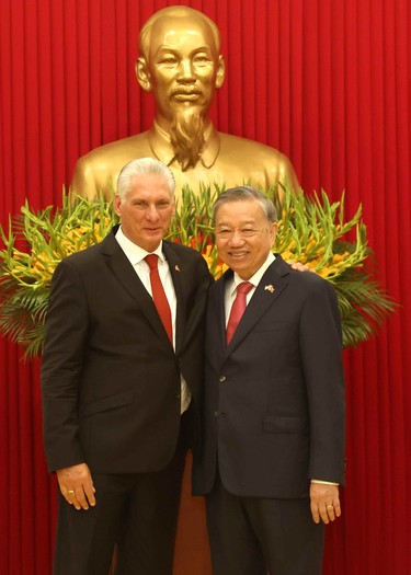Presidente Díaz-Canel en Vietnam 41