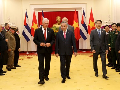 Presidente Díaz-Canel en Vietnam