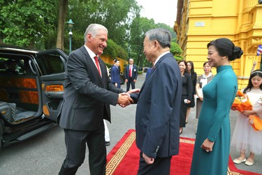 Presidente Díaz-Canel en Vietnam 34