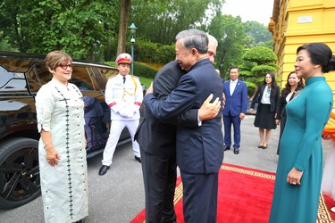 Presidente Díaz-Canel en Vietnam 46