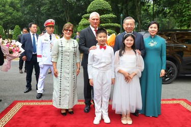 Presidente Díaz-Canel en Vietnam 47