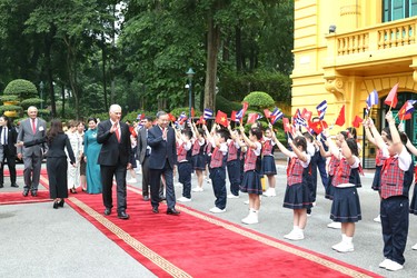 Presidente Díaz-Canel en Vietnam 48