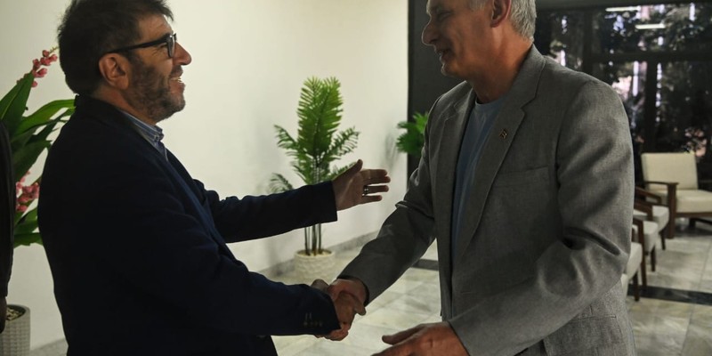 Encuentros de amor por Cuba