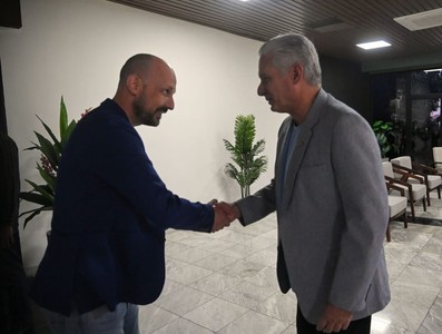 Encuentros de amor por Cuba