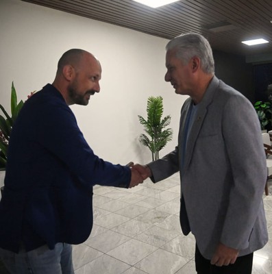 Encuentros de amor por Cuba