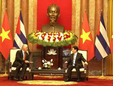 Presidente Díaz-Canel en Vietnam