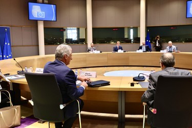 Díaz-Canel en Bruselas para participar en la III Cumbre CELAC-UE 35